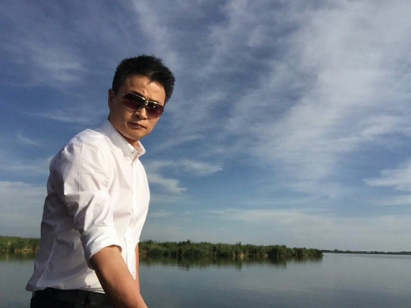 罗的第一张照片--马尾交友网