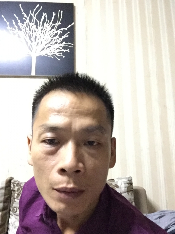 alongzhe的第一张照片--马尾交友网