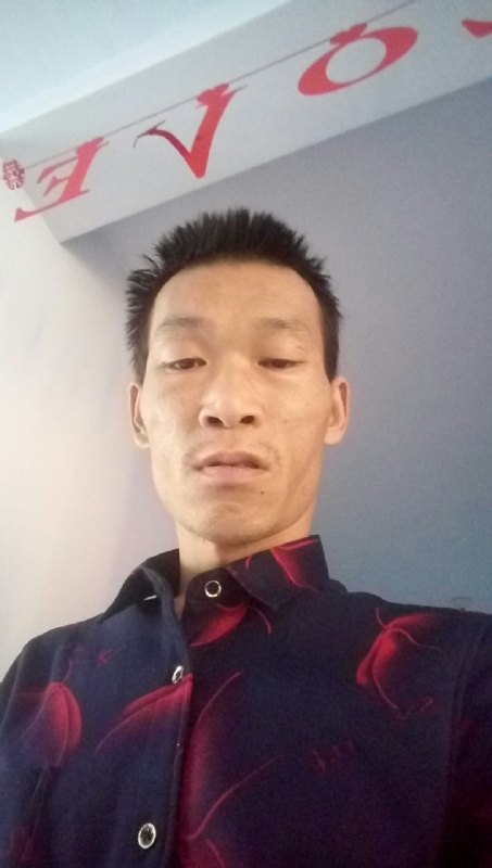 向阳的第一张照片--马尾交友网