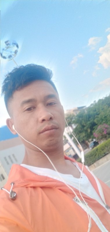 下一秒待续的第一张照片--马尾交友网