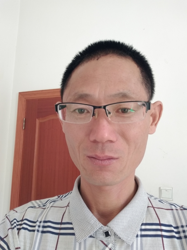 期待缘分的第一张照片--马尾交友网