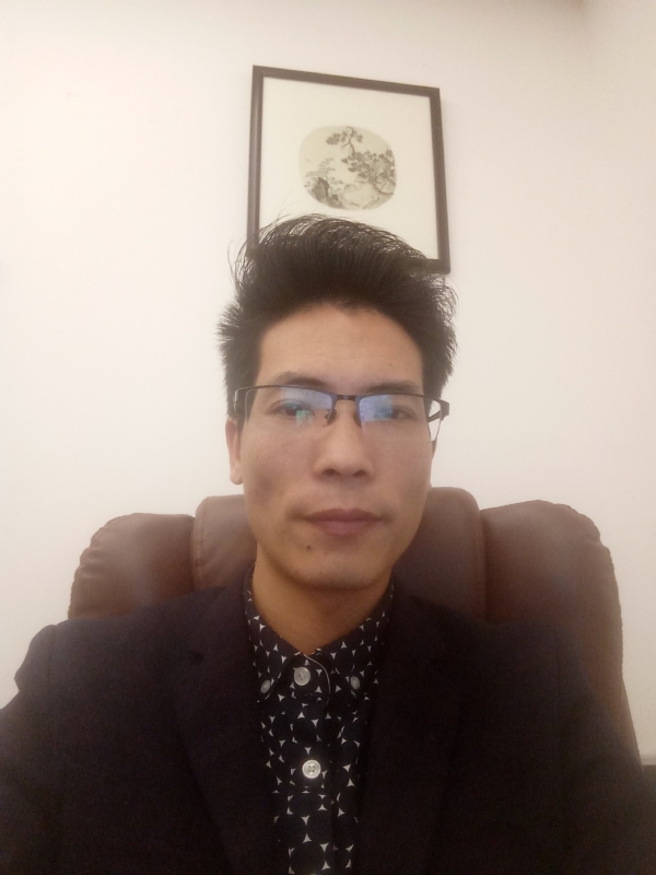 爱也要以诚相待的第一张照片--马尾交友网