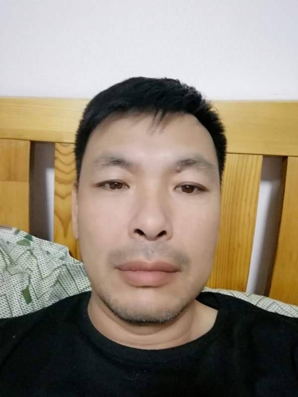 不爱当牛的第一张照片--马尾交友网