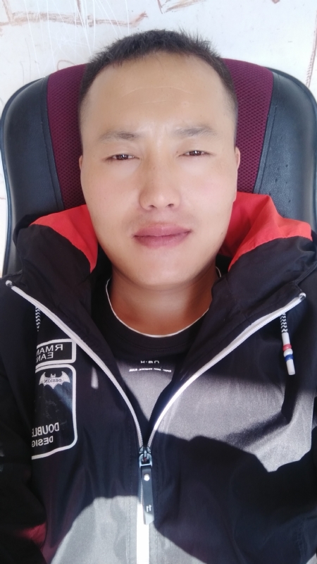一花一世界的第三张照片--马尾交友网