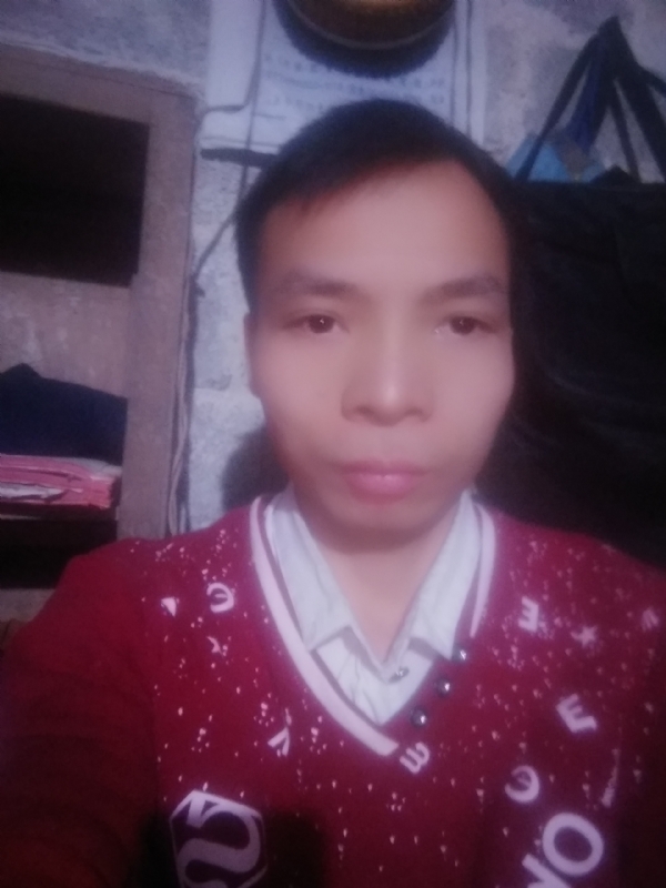 笑看人生百态的第一张照片--马尾交友网