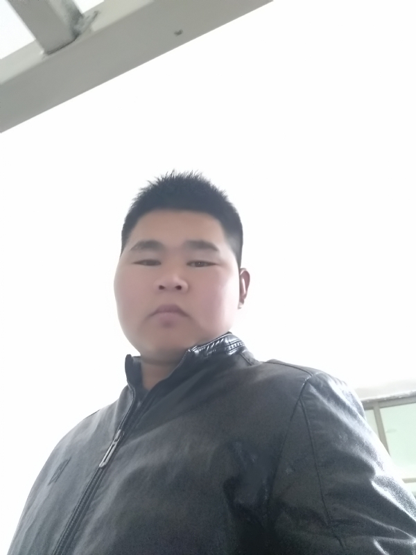 小哥的第一张照片--马尾交友网