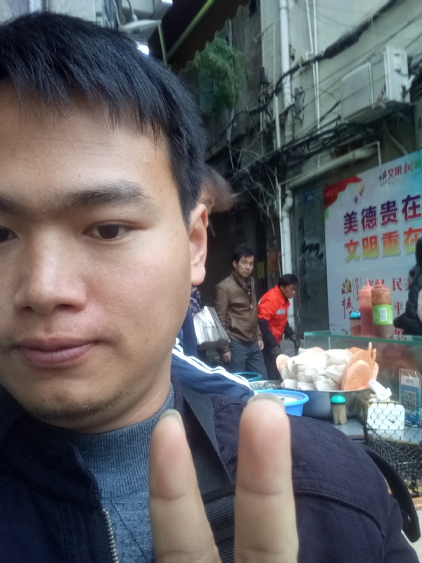简单的第一张照片--马尾交友网