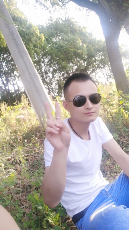 马凯亮的第一张照片--马尾交友网