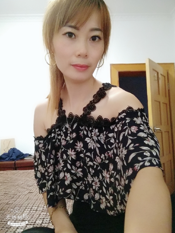 迷失的第一张照片--马尾交友网