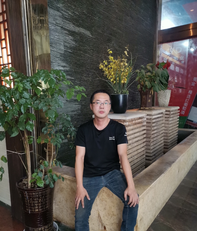 孤独小舟的第二张照片--马尾交友网