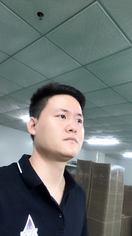 伟的第一张照片--马尾交友网