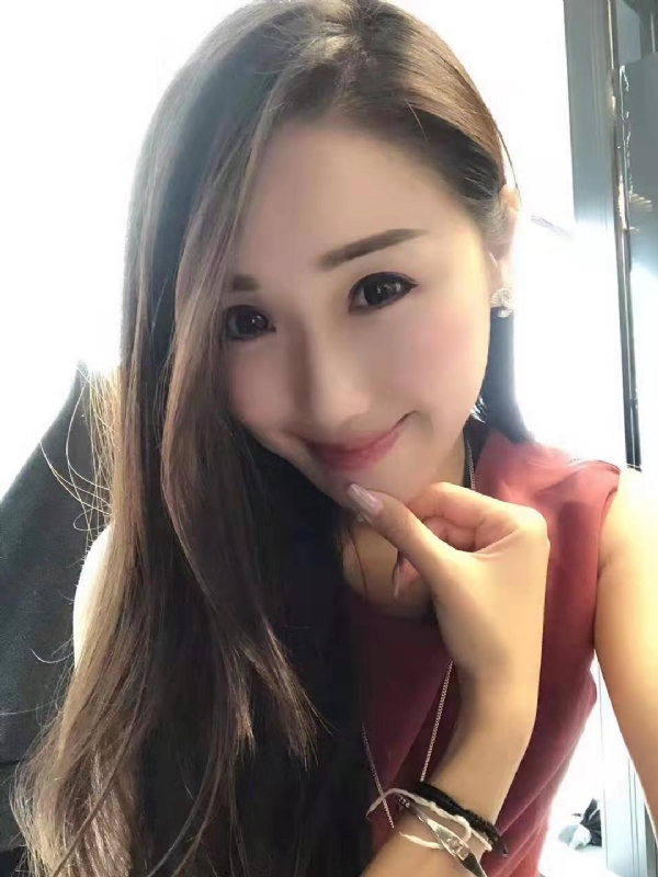 彩蝶的第一张照片--马尾交友网