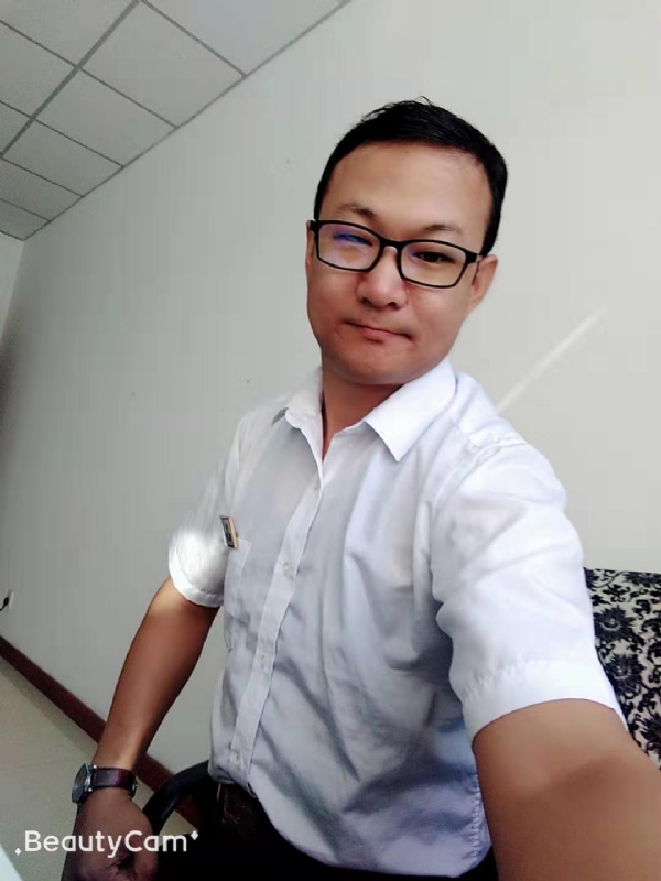 小飞的第一张照片--马尾交友网