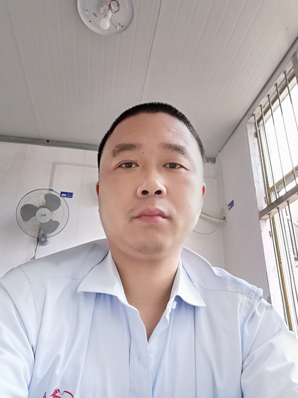 平安的第一张照片--马尾交友网