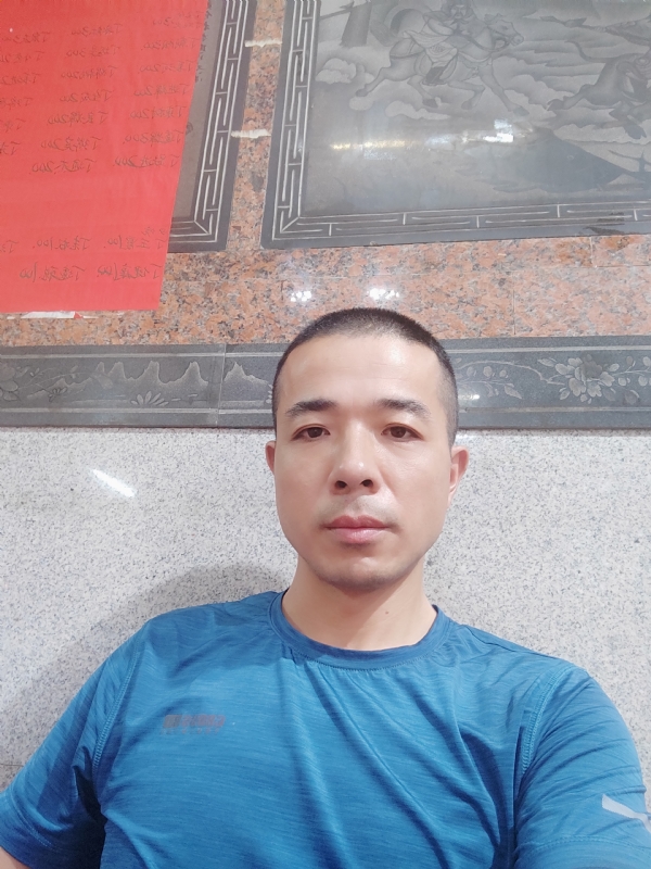 虫子的第一张照片--马尾交友网