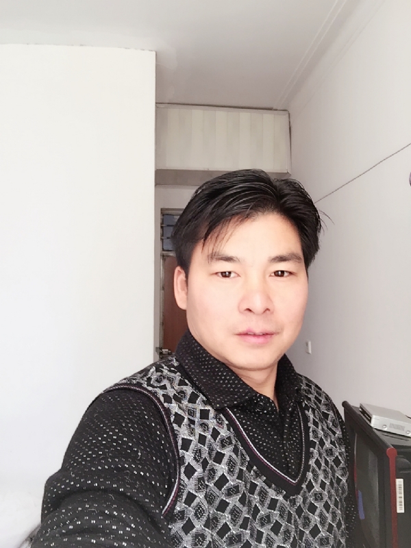 清风的第一张照片--马尾交友网