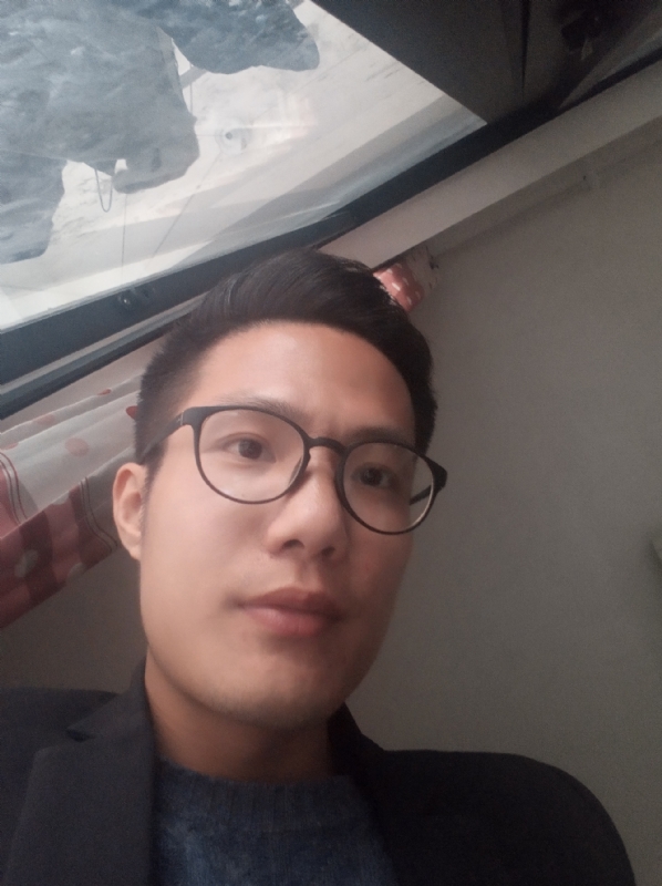 行者的第一张照片--马尾交友网