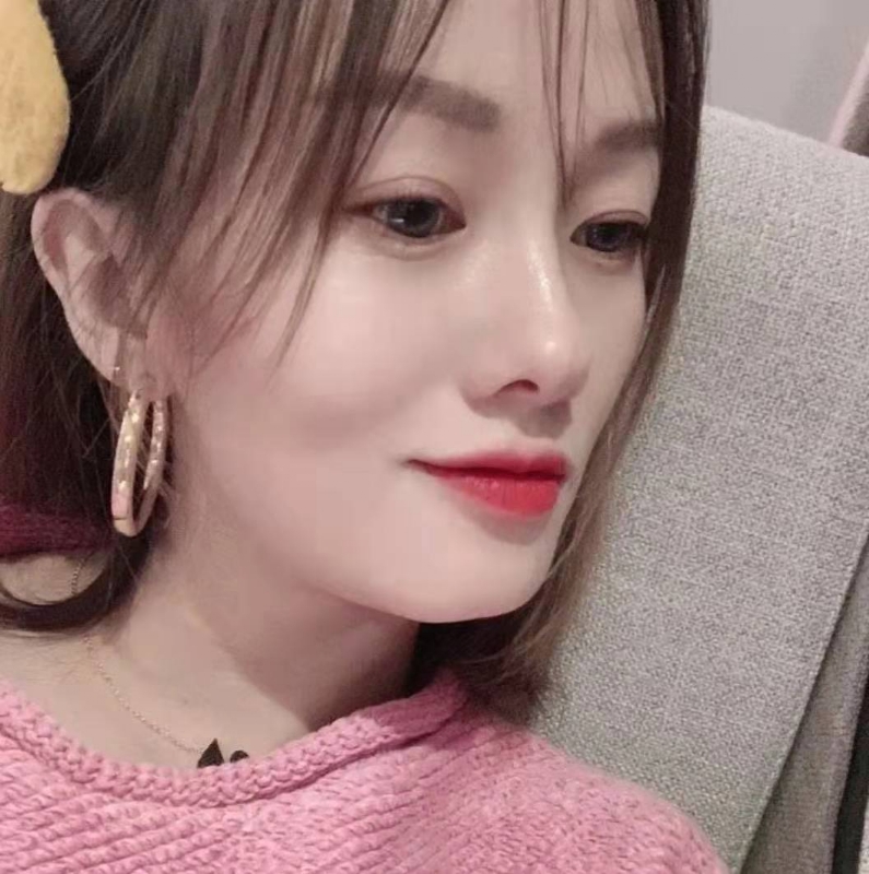 微醺的笑容的第一张照片--马尾交友网