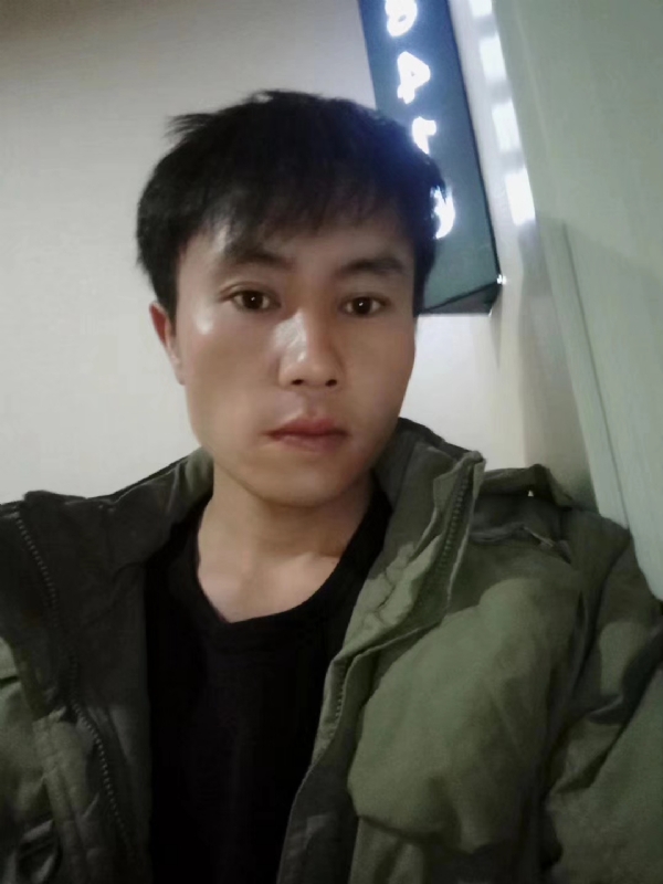 槑头槑脑的第一张照片--马尾交友网
