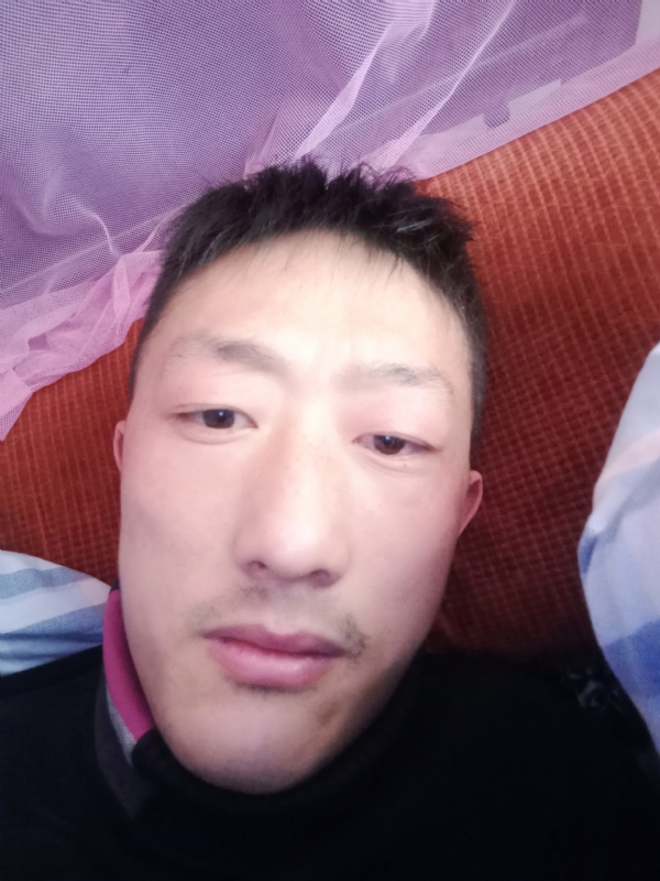 夜游神的第一张照片--马尾交友网