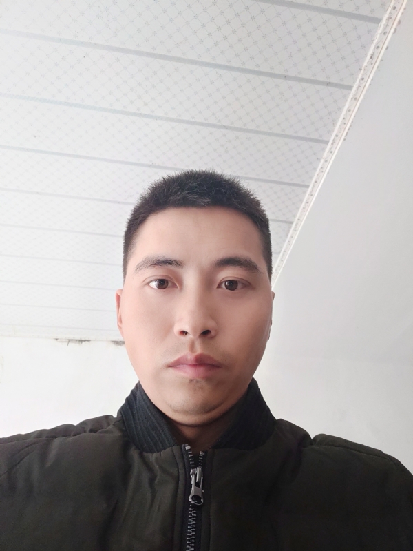 远望星空的第一张照片--马尾交友网