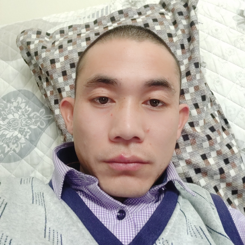 龙飞的第一张照片--马尾交友网