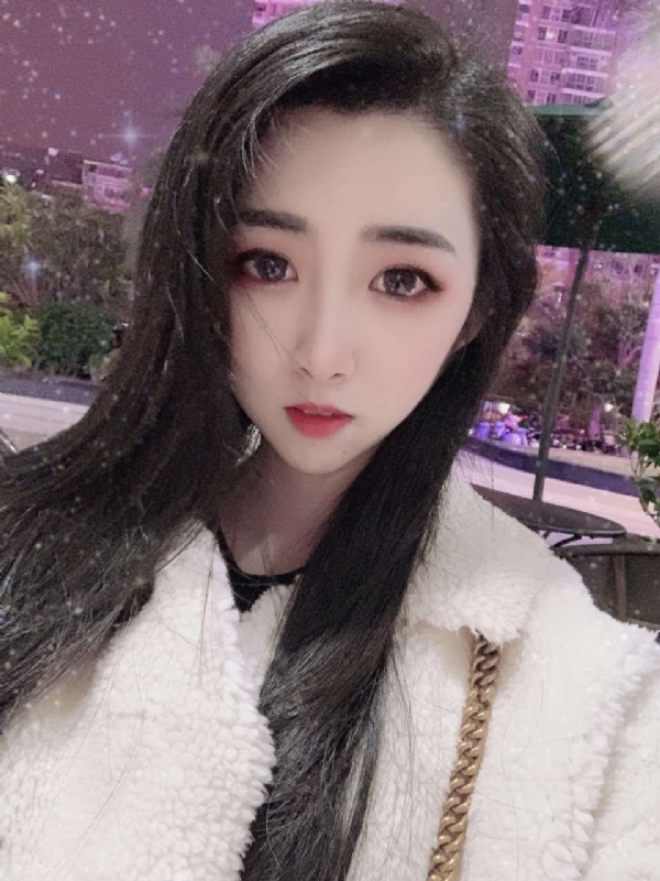 妮可的第一张照片--马尾交友网