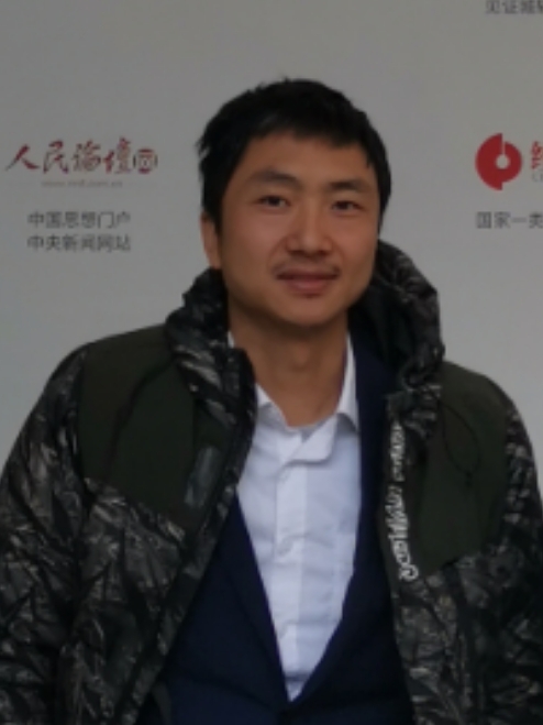 明的第一张照片--马尾交友网