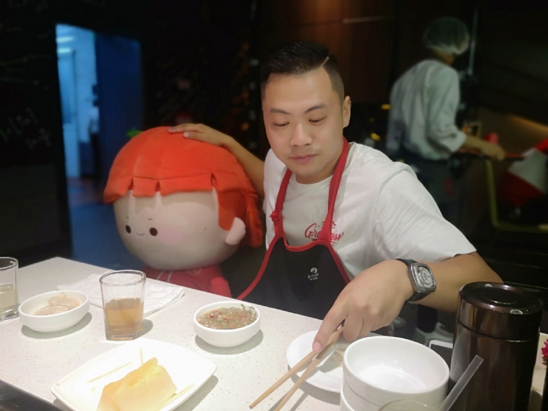 逆行的第一张照片--马尾交友网