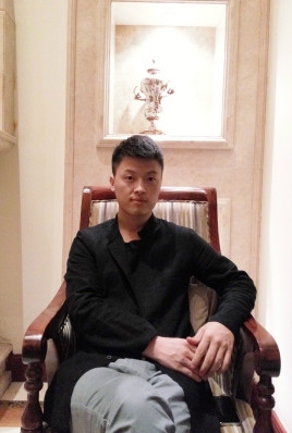 制片人杨亚林的第二张照片--马尾交友网