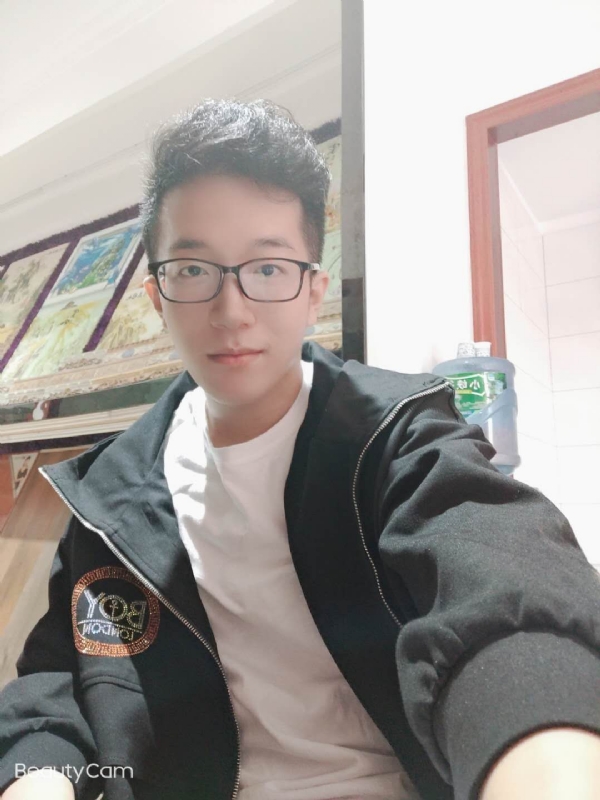陈某某的第一张照片--马尾交友网