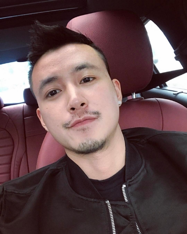 隆刘的第一张照片--马尾交友网
