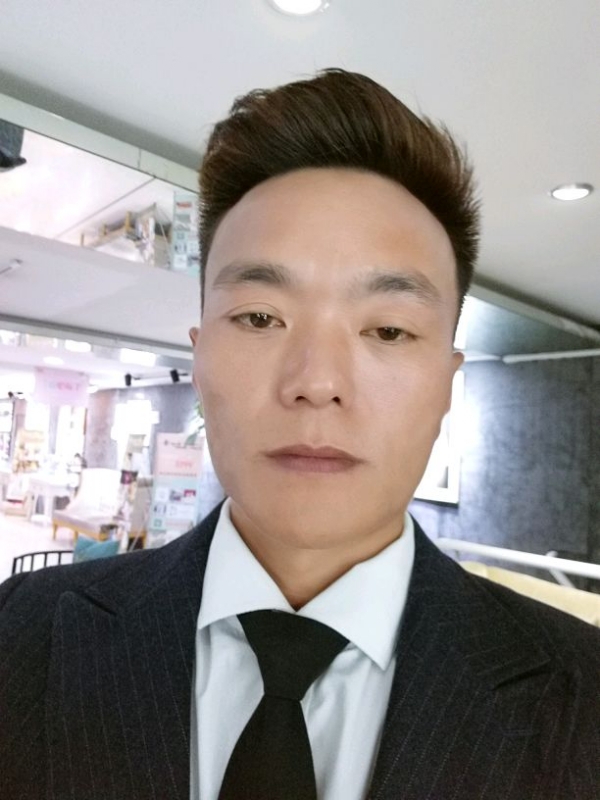 醉酒的蝴蝶的第一张照片--马尾交友网