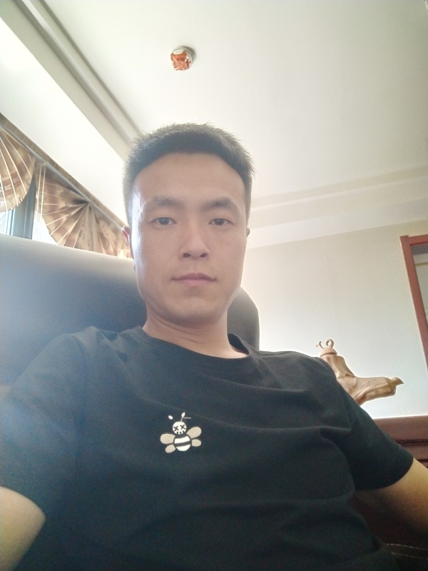 董星星的第一张照片--马尾交友网