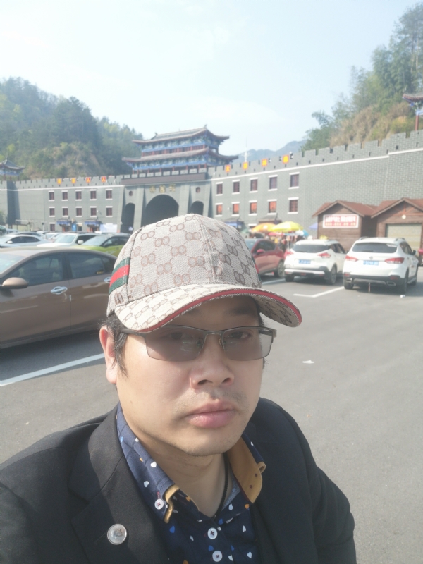 金沧海的第一张照片--马尾交友网