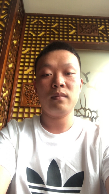 唐子龙的第二张照片--马尾交友网