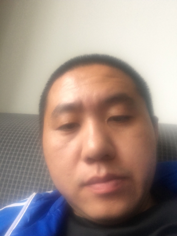 人间不值得的第三张照片--马尾交友网