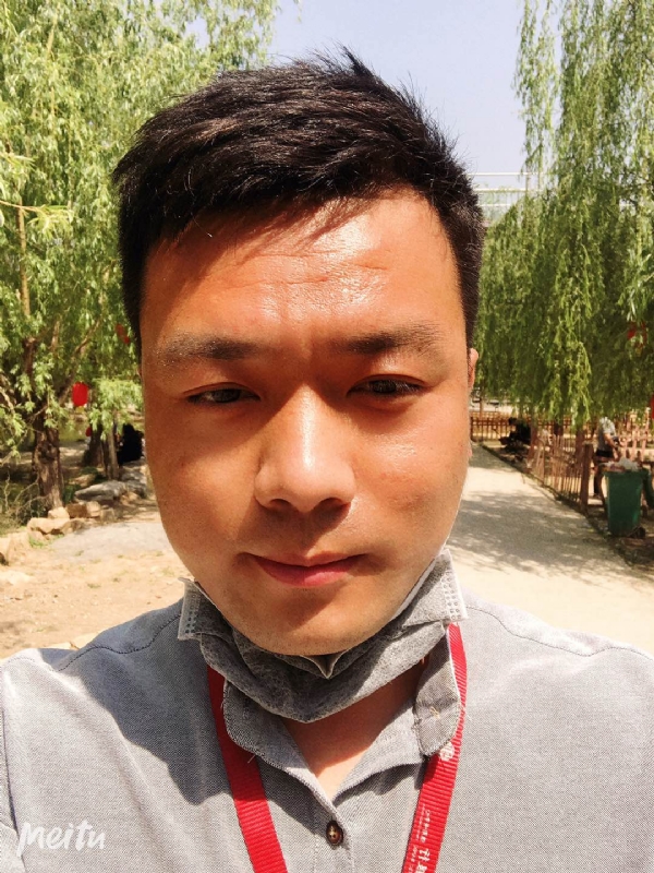 出离的第一张照片--马尾交友网