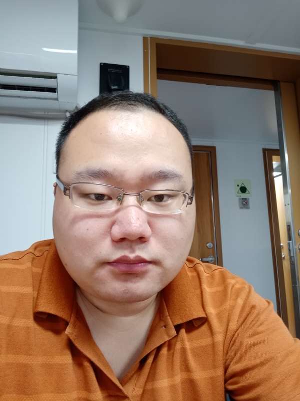 努力爱一次的第一张照片--马尾交友网