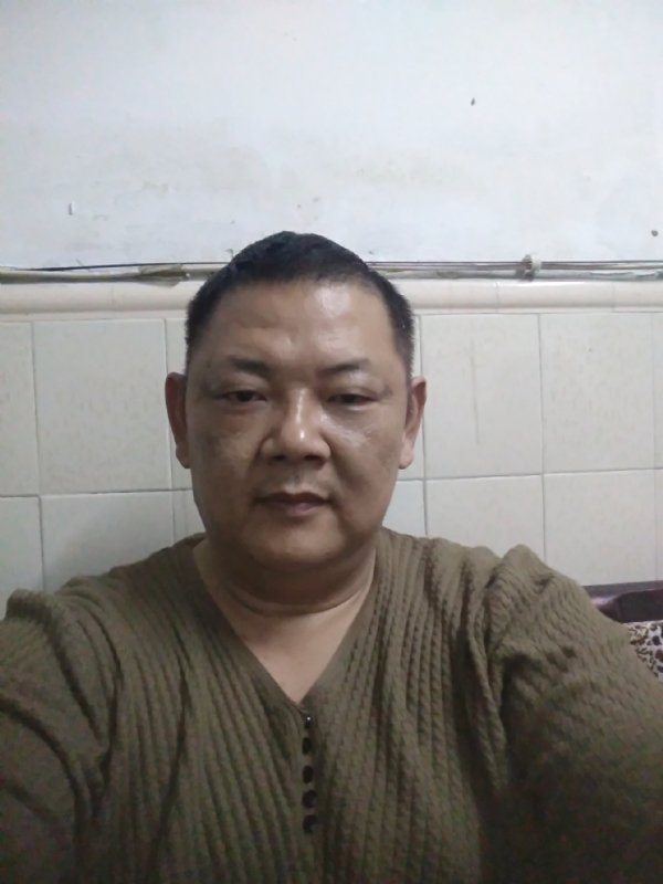 馋花拜柳的第一张照片--马尾交友网