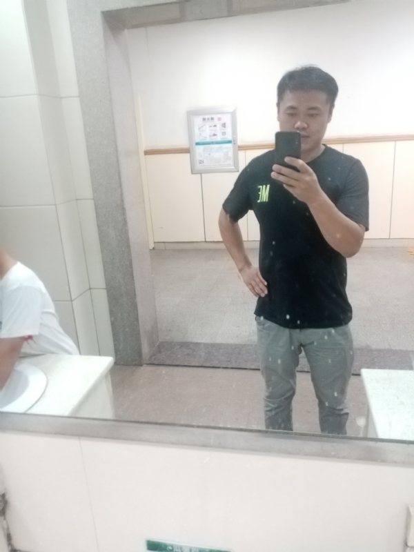 随遇而安的第一张照片--马尾交友网