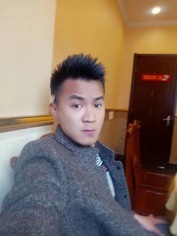 只为等你的第三张照片--马尾交友网