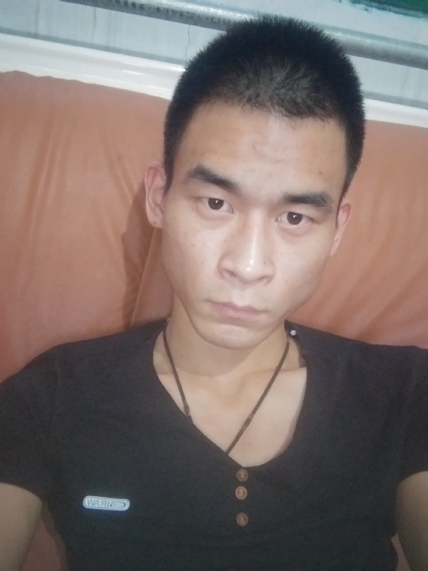 单身狗一枚的第一张照片--马尾交友网