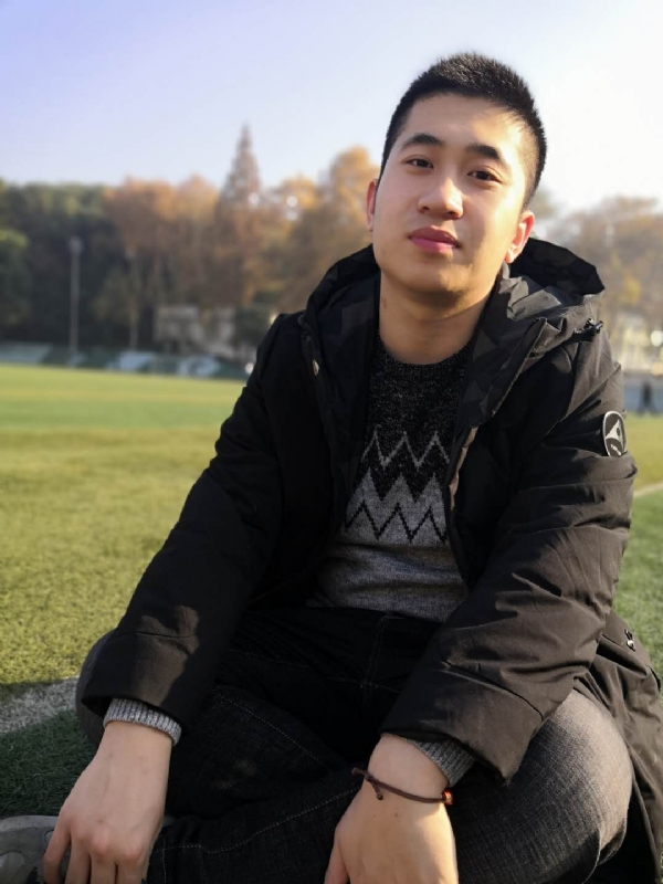你是猪猪的第一张照片--马尾交友网