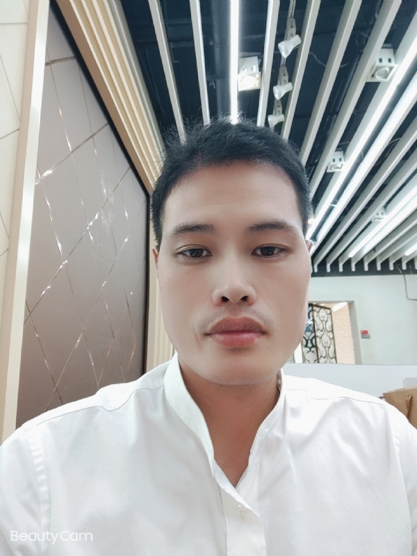 一米阳光的第二张照片--马尾交友网