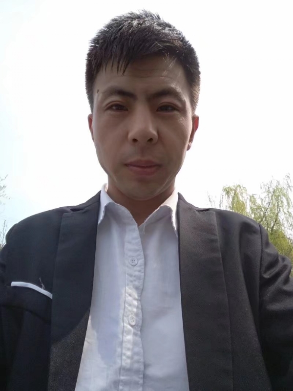 许以飞翔的第一张照片--马尾交友网