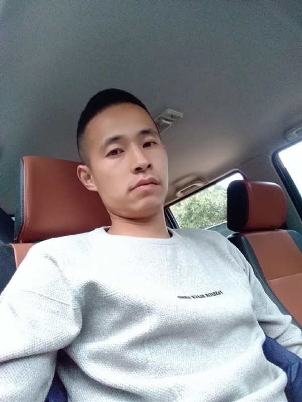 我狠忙的第一张照片--马尾交友网