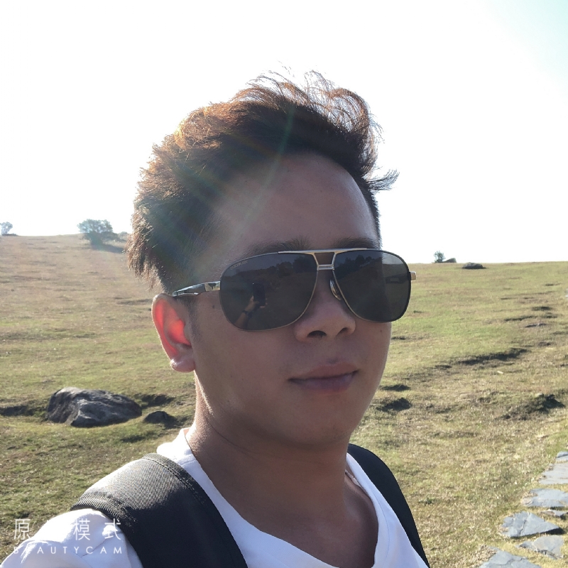 六个字的距离的第一张照片--马尾交友网