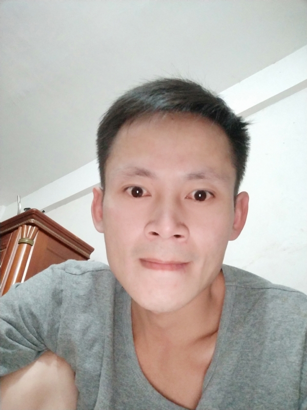 小马的第一张照片--马尾交友网