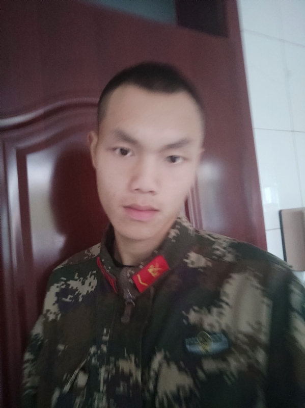 洛洛的第一张照片--马尾交友网